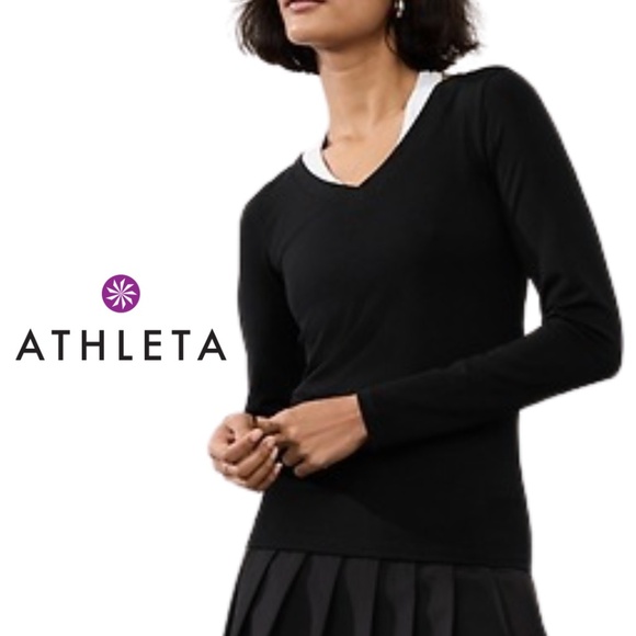Athleta Renew Seamless V-Neck Top - Black - Size Small - Picture 1 of 9